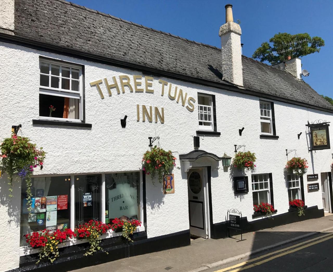 The Three Tuns Chepstow Exterior foto